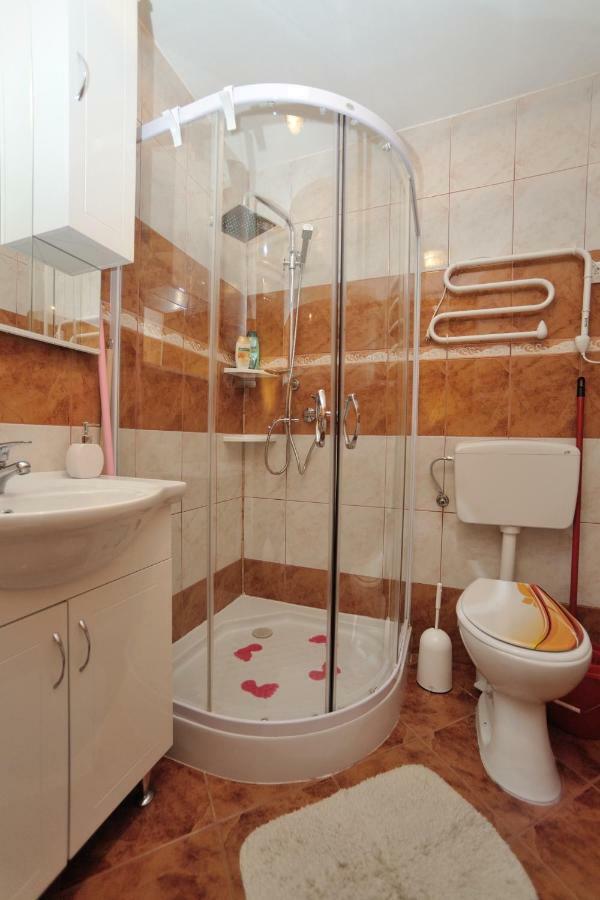 Apartman Svilno Rijeka Exterior foto